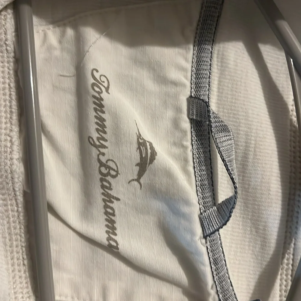 Cotton White Tommy Bahama quarter zip fleece great condition. - Picture 3 of 3